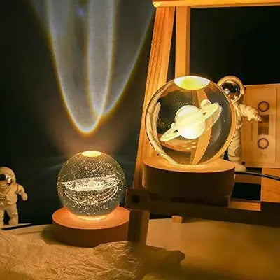 Crystal Ball Night Light Glowing Planet Galaxy Astronaut 3d Moon Table Lamp Usb (random Design)